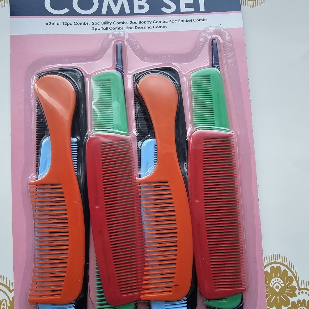 12pk of Combs